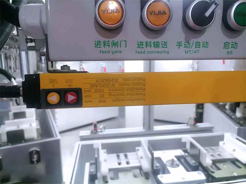 單邊反射式安全光柵是什么
