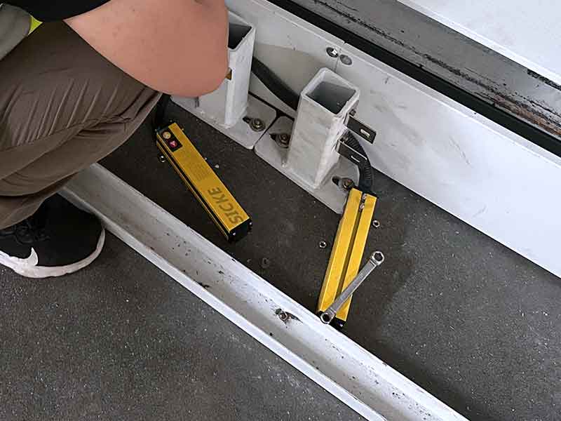 單邊光柵最小尺寸是多少