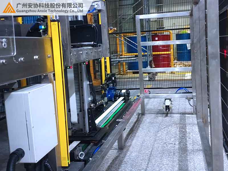 單邊光柵與光電開關(guān)的性能與成本對比