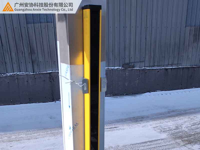 單邊光柵如何實(shí)現(xiàn)自發(fā)自收？