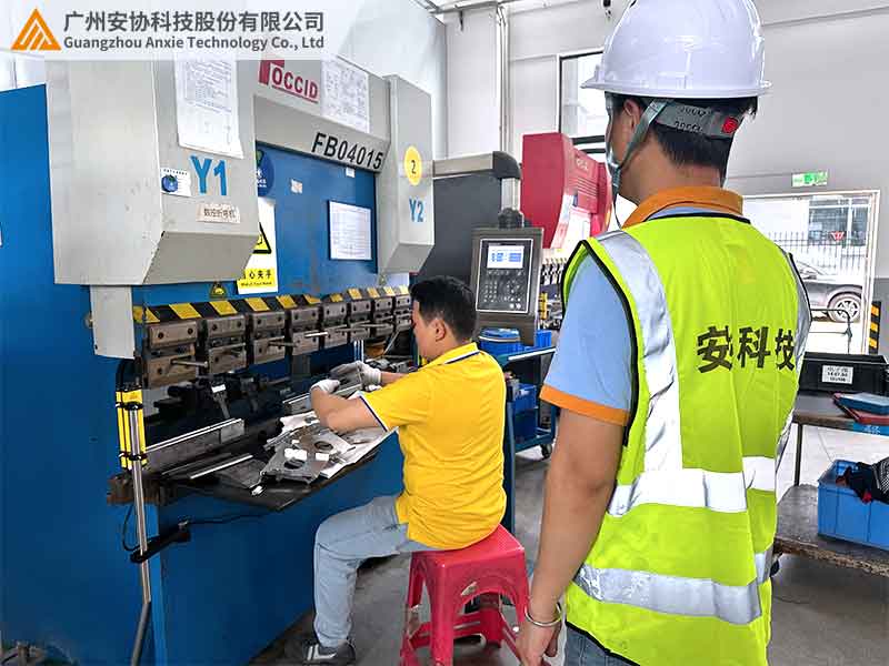 安全光幕:工業(yè)自動化流水線安防新標桿