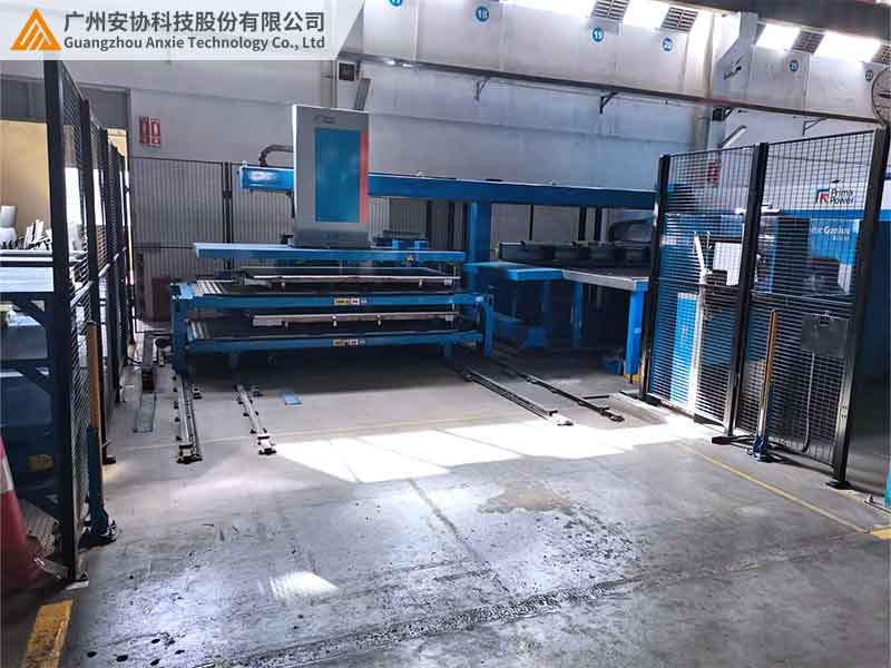 危險區(qū)域安全光柵案例.jpg