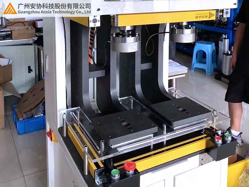 安全光柵保障設備穩(wěn)定運行案例.jpg