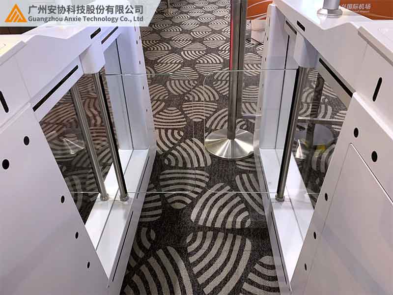 安全光柵對射不穩(wěn)定案例.jpg