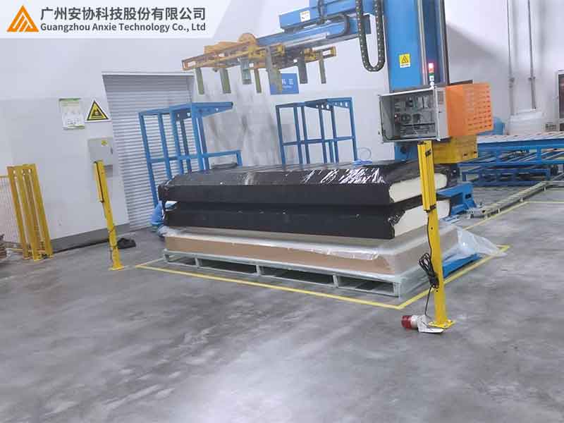 安全光柵在板材加工中的應(yīng)用