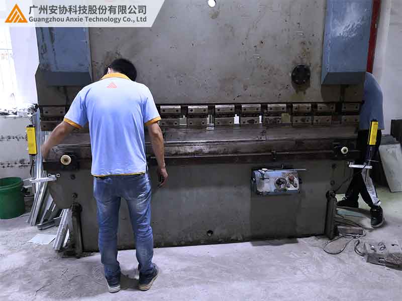 安全光柵對(duì)光技巧